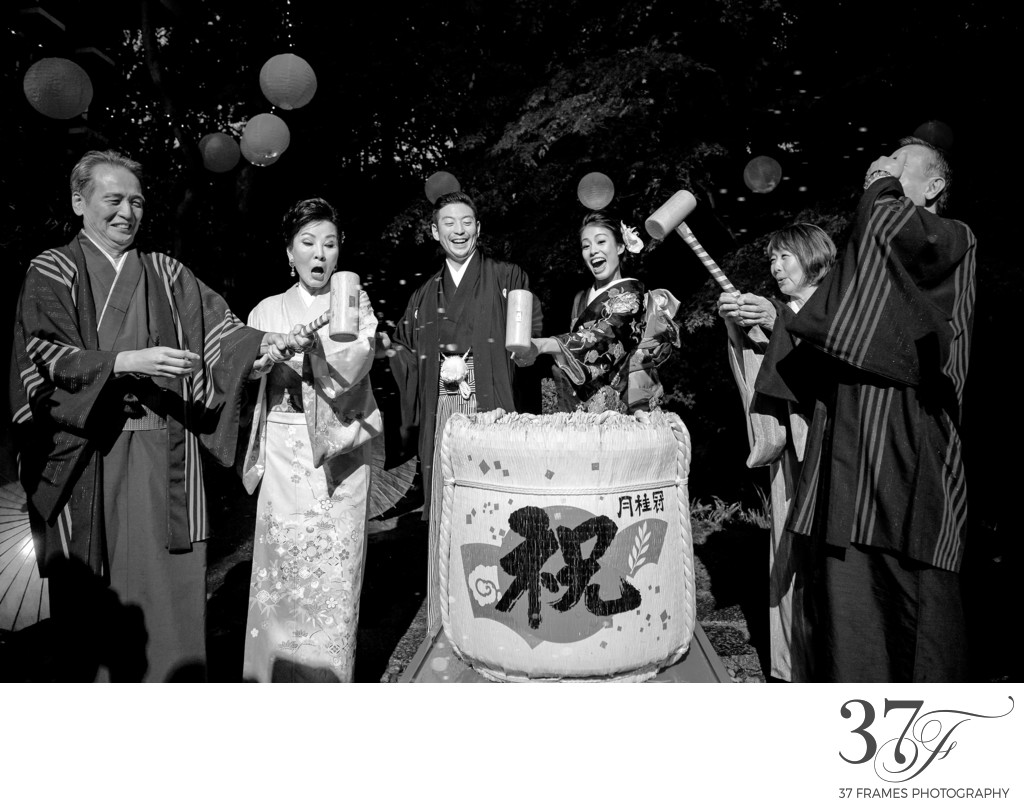 Kagami-Biraki Sake Barrel Ceremony