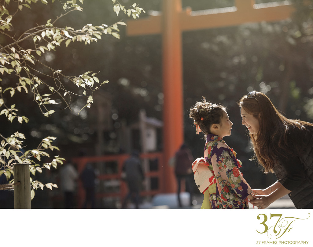Mother Daughter Moment in the Sunlight | Kyoto