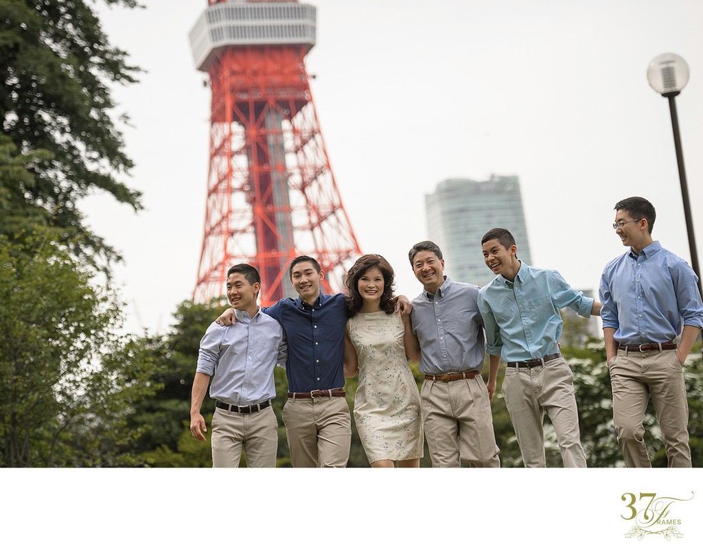 Tokyo Family Photographer | They're off to College