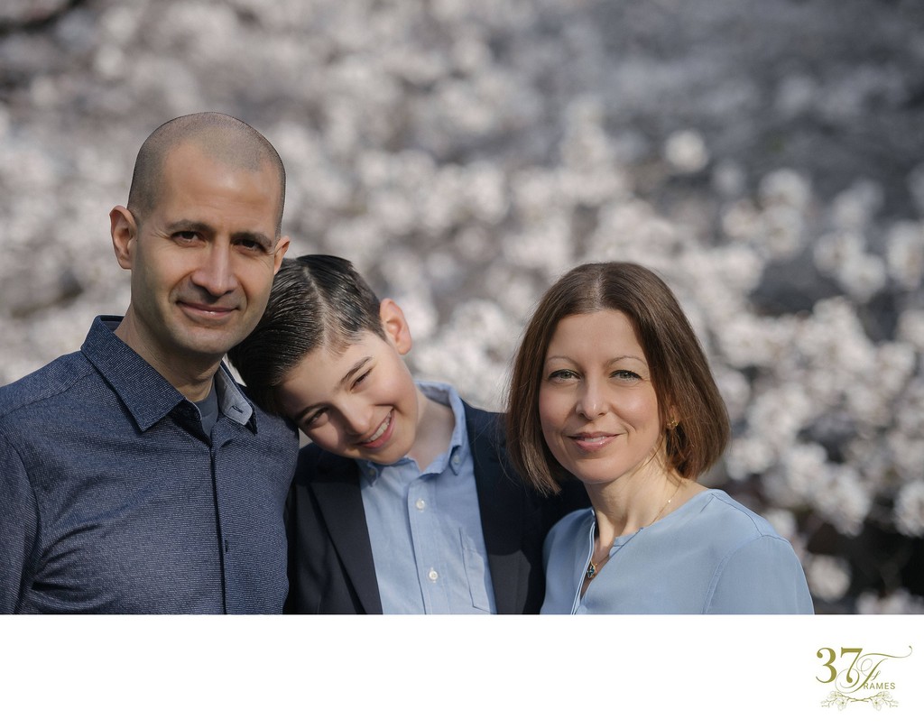 Family Portraits in NakaMeguro's Blossoms