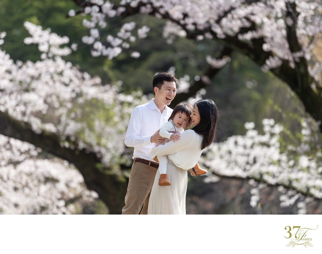Tokyo's best cherry blossom locations for family photos