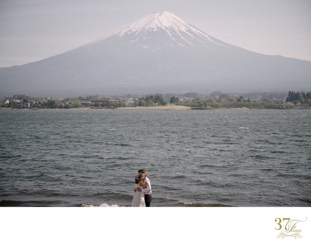 Love at New Heights: A Proposal Adventure at Mt Fuji