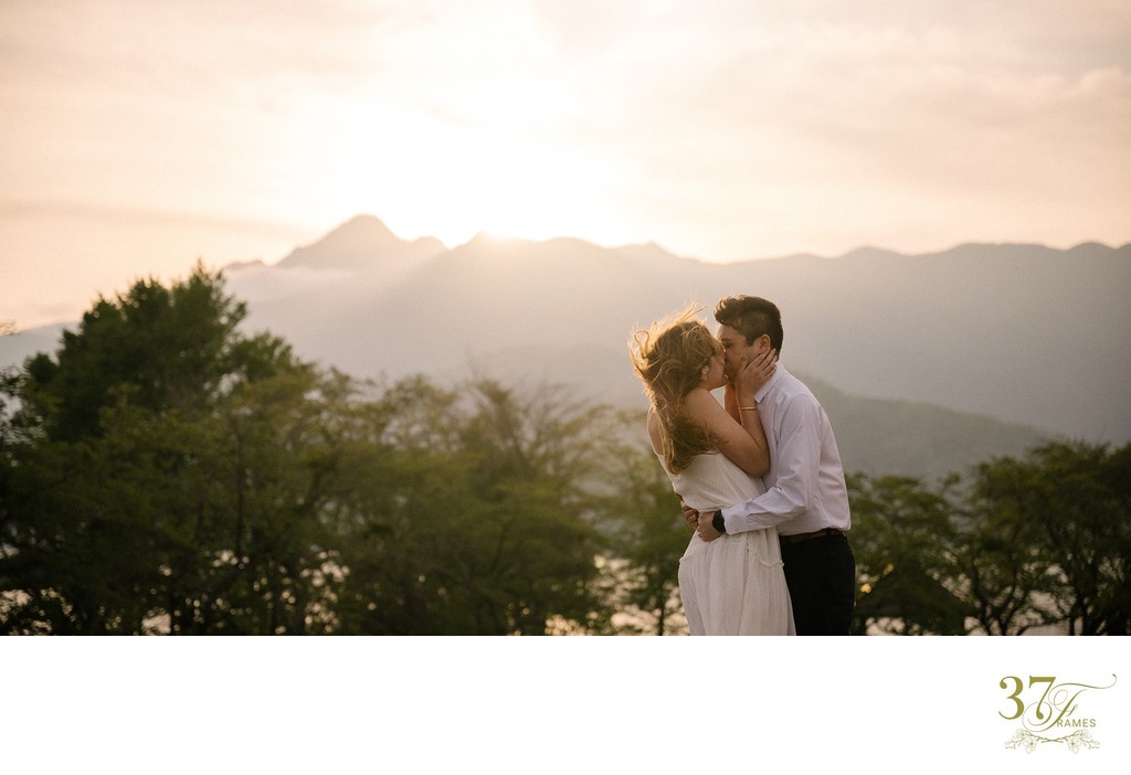 Unforgettable Memories: A Lakeside Proposal at Mt Fuji
