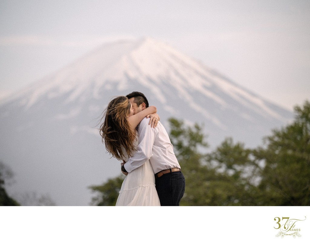 Nature's Symphony: A Mt Fuji Proposal + Harmonious Love