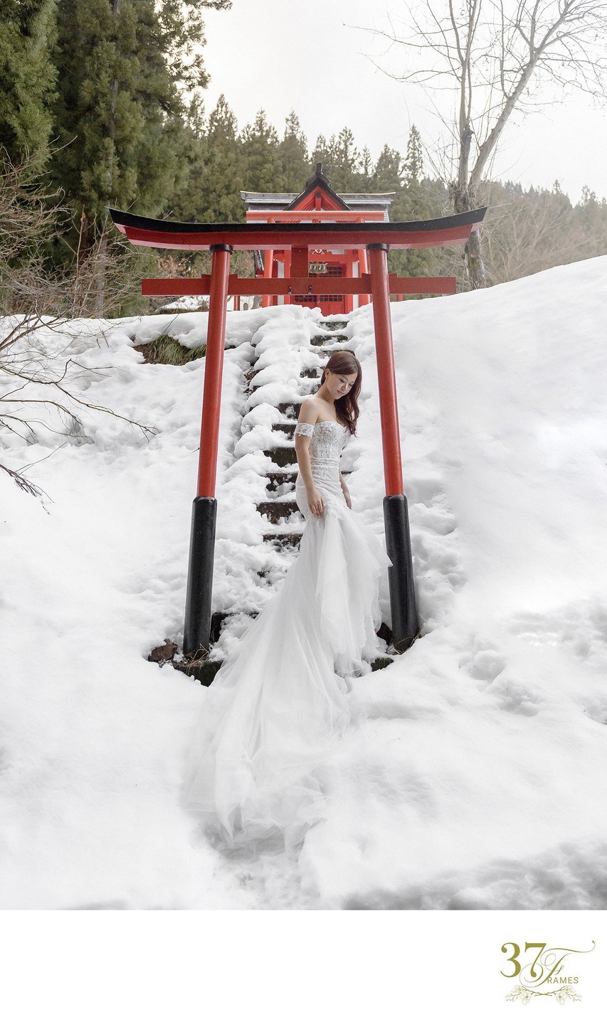 Winter Pre-Wedding Photos in Japan