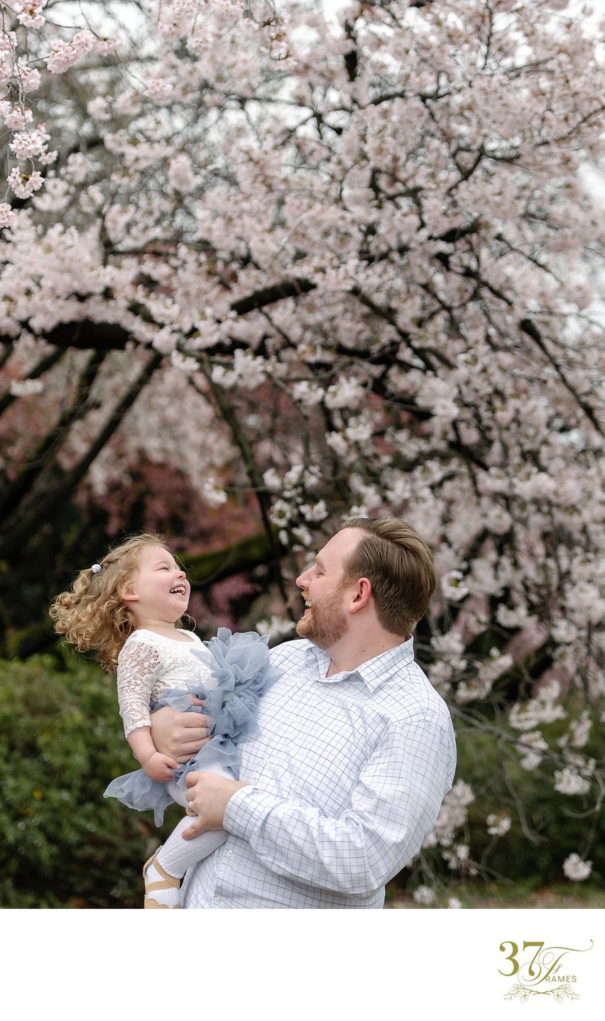 Love and Blooms: Father-Daughter Portraits in Tokyo