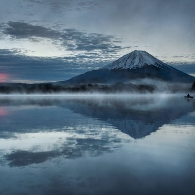 Shojiko Lake & Mt Fuji at Sunrise