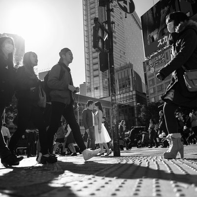 Tokyo Engagement Photographer: Iconic in Shibuya