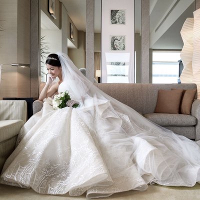Wedding in Japan | Park Hyatt Tokyo Bridal Suite