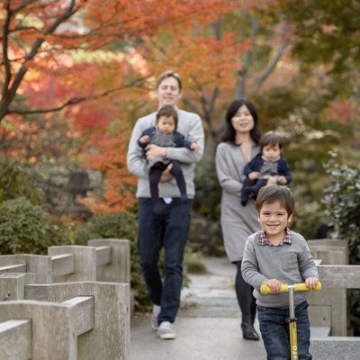 Tokyo Family Portrait Photographer | Autumn in Roppongi
