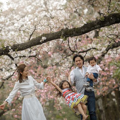 Tokyo Family & Vacation Photographer - Cherry Blossoms