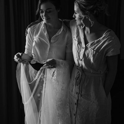 Brisbane Wedding Photographer | Maid of Honor