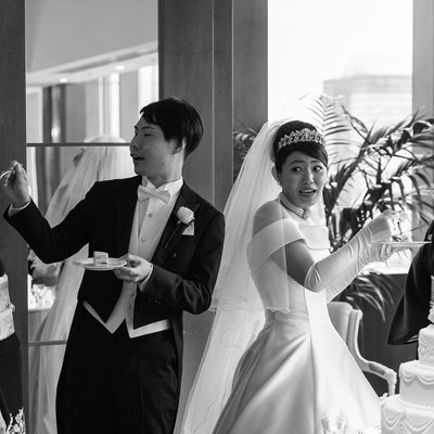 Wedding in Japan | Wedding Cake First Bite