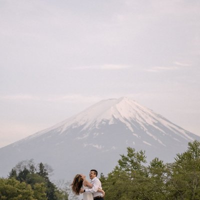 Love Amidst the Magnificence: A Mt Fuji Proposal Story
