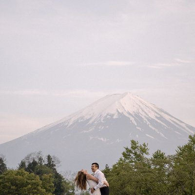 Romantic Rendezvous: A Dreamy Proposal at Mt Fuji
