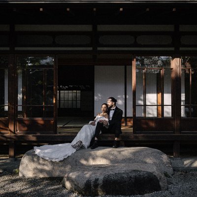 Small wedding ideas for couples eloping in Japan