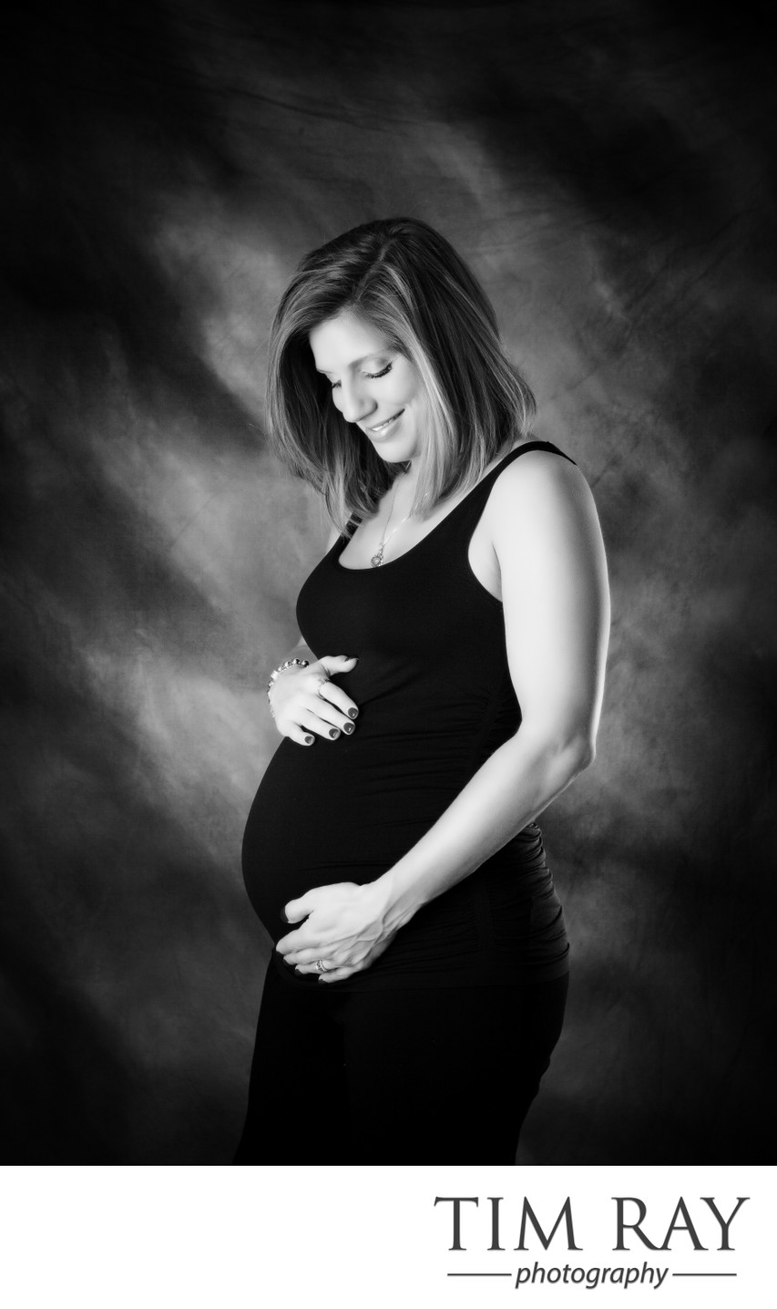 Maternity Photographer - Tim Ray Photography