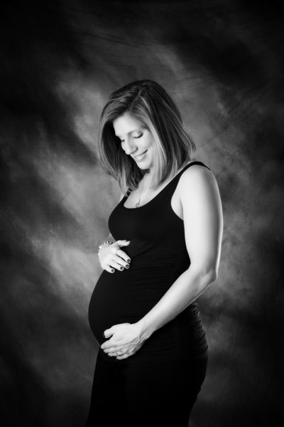 Maternity Photographer - Tim Ray Photography