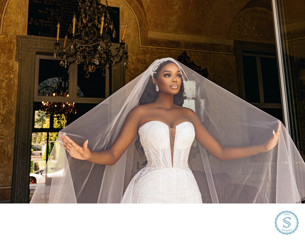 Lake Como Black Bride