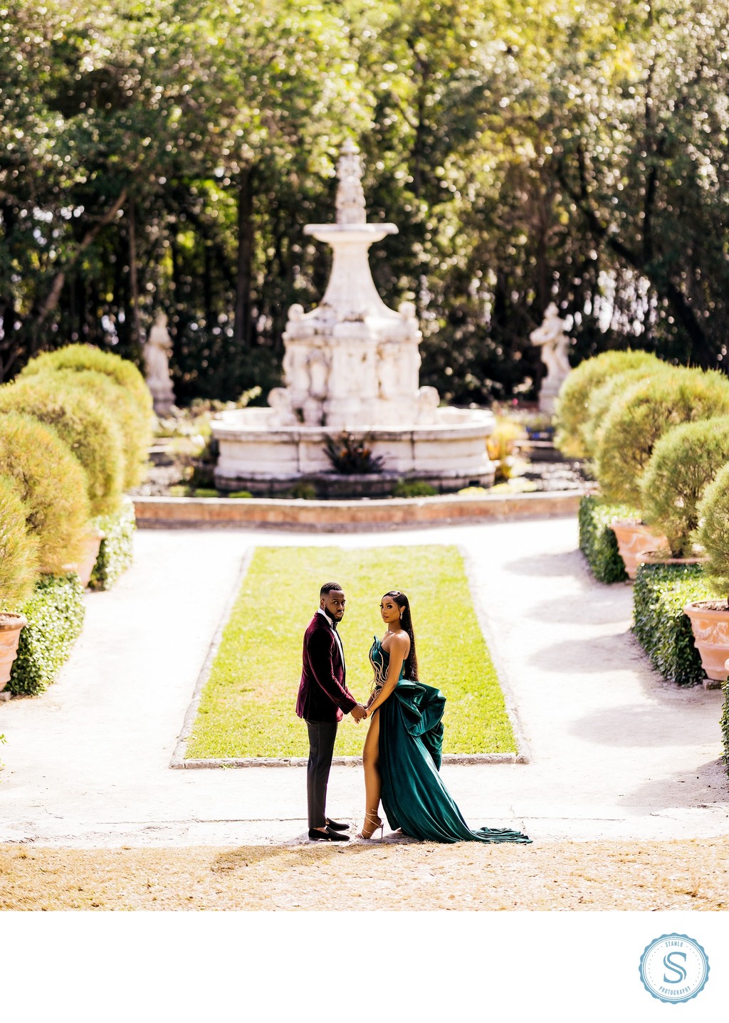 Vizcaya Museum Engagement Photographer