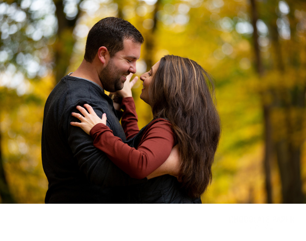 Fun Fall Engagement Session in Ault Park