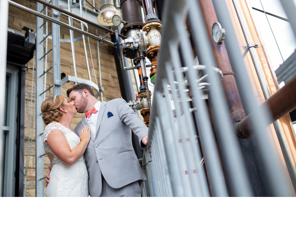 It’s Miller Time: A New Riff Distillery Wedding in Newport, KY