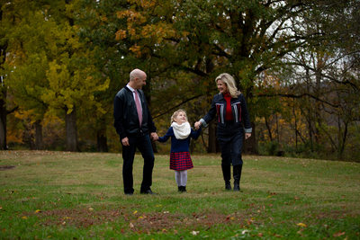 Family Christmas Card Photo Session at Alms Park