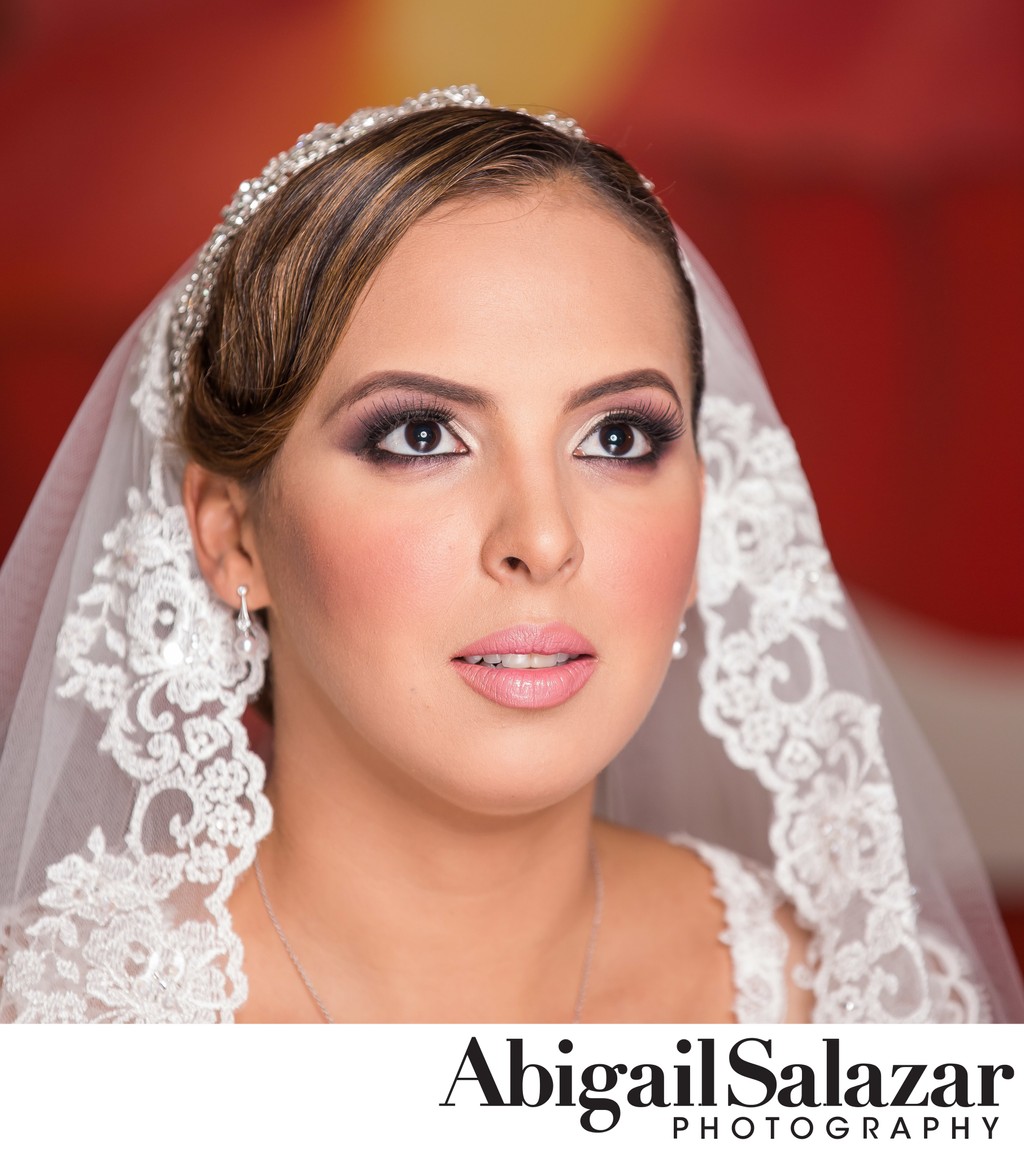 Wedding make up: Gorgeous bride