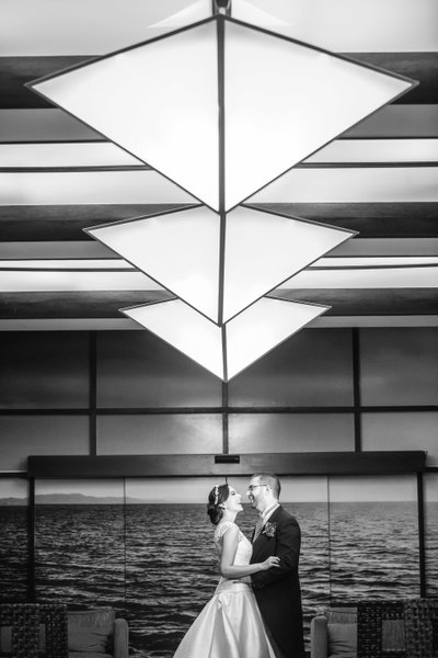 Indoor bride and groom portrait: Inspiring couple