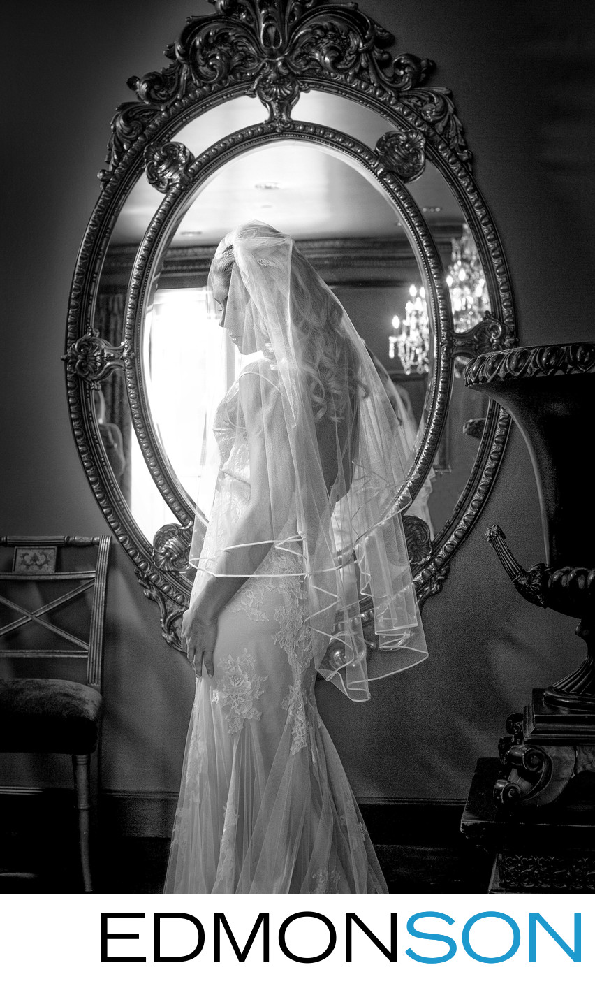Last Czar Suite Mirror Frames Bride At Hotel ZaZa