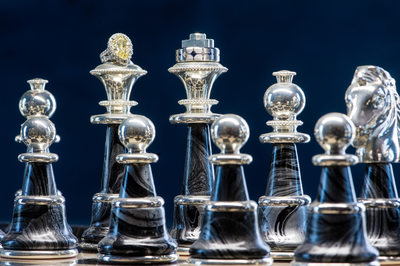 Creative Wedding Rings Photo With Chess Pieces