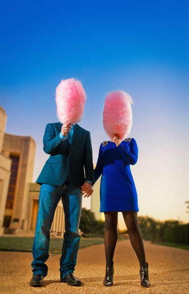 State Fair of Texas Fun Engagement Photo & Cotton Candy