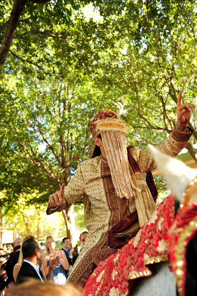 Four Seasons Dallas Indian Wedding Baraat