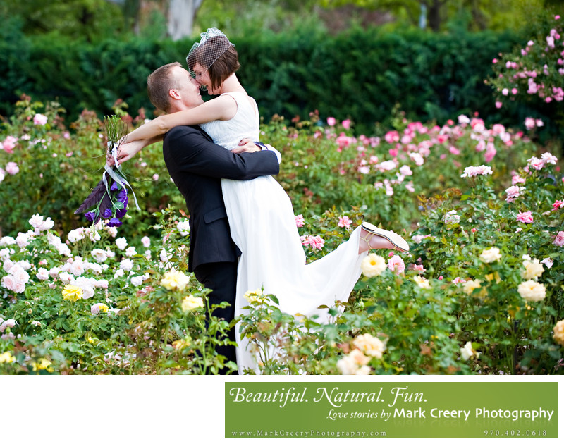 Wedding photographer for Brookside Gardens in Berthoud