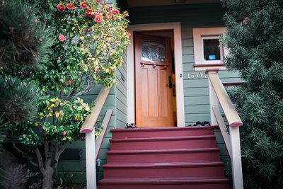 Entrance to the Zen Garden House in Berkeley 