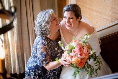 candid joyful wedding photography