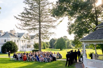 Endicott Estate Outdoor wedding ceremony