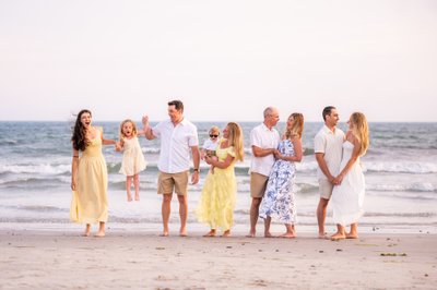 Extended family beach photography session