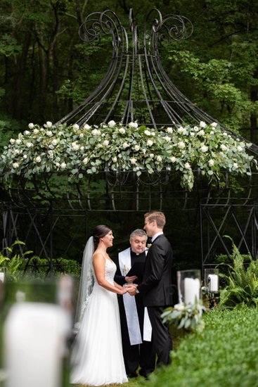 Garden ceremony at Lord Thompson Manor