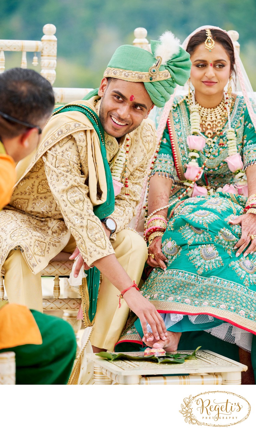 Deepal and Vraj - Gujarati Style Indian Wedding