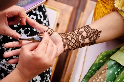 Wedding mehndi event celebrations and ceremony at bride’s private residence in Charlottesville, Virginia