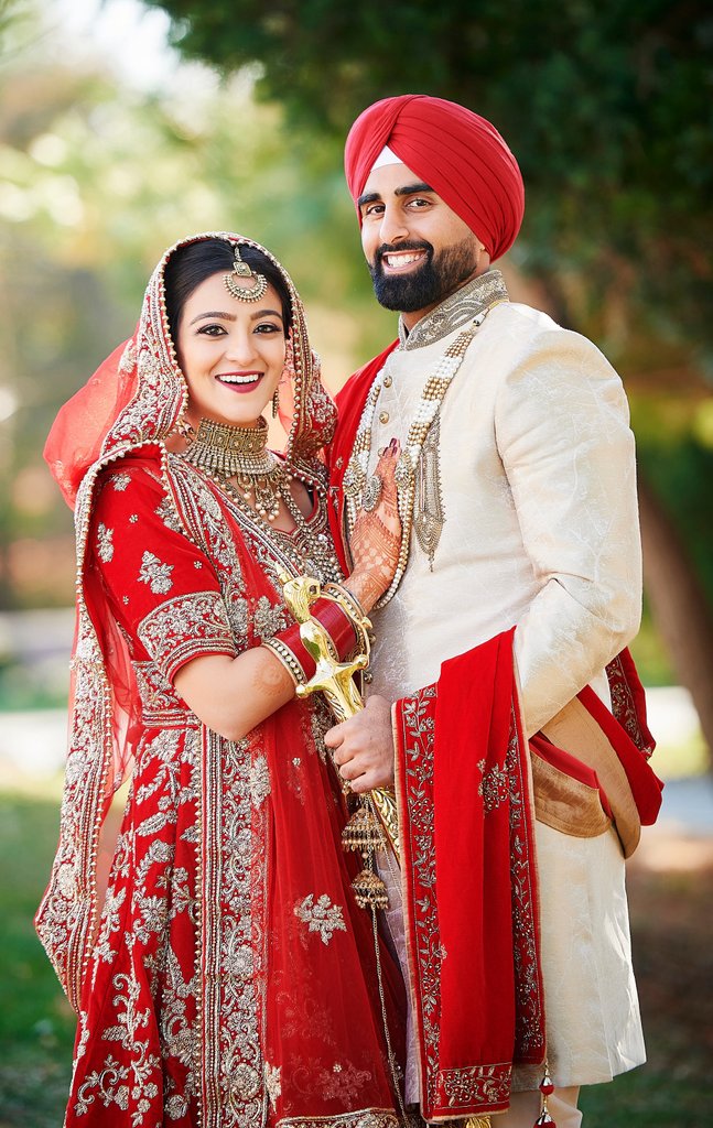 Portrait of a Punjabi bride Stock Photo - Alamy