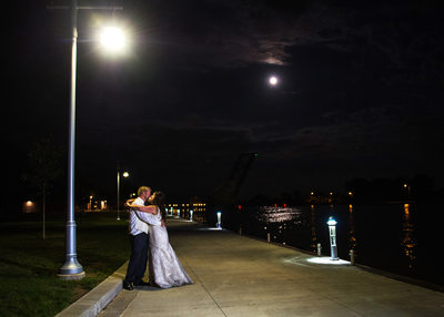 Oshkosh Wedding Photography by David Hakamaki, Cutting Edge Photography, Iron Mountain, MI
