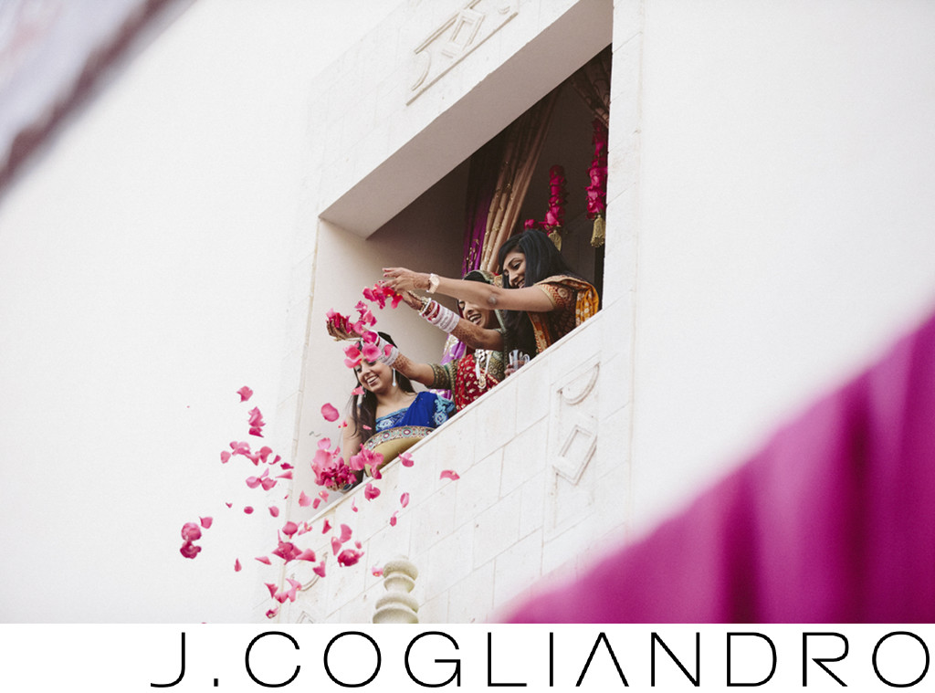 Tossing Petals as Fine Art Wedding Photography in Houston