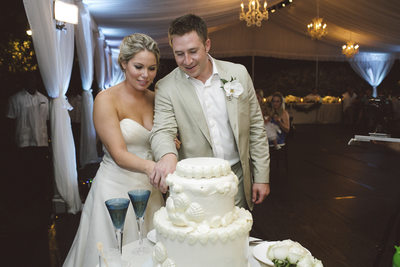 Cut the Cake Destination Wedding Photography in Bahamas