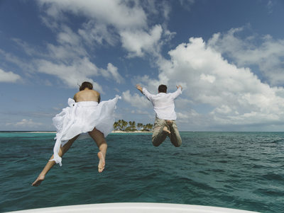 Taking the Plunge in the Bahamas Wedding Photography