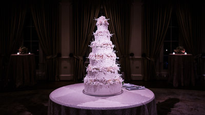 Wedding Cake at River Oaks Country Club in Houston