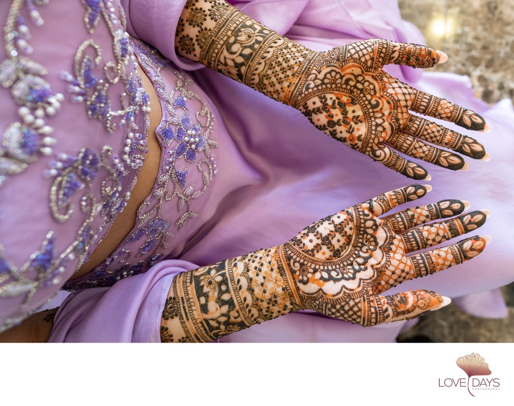 Incredible Henna painting for Indian bride