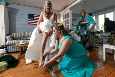Getting Ready Popponesset Inn Bride