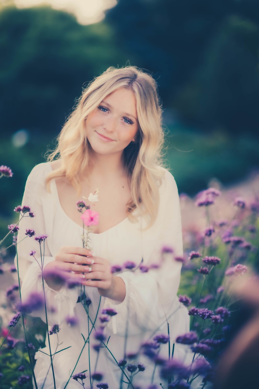 Maine Senior Portrait Photographer at Pineland Farms